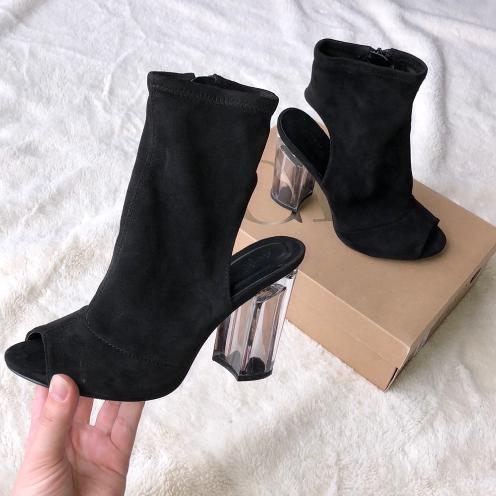 Open toe block heels